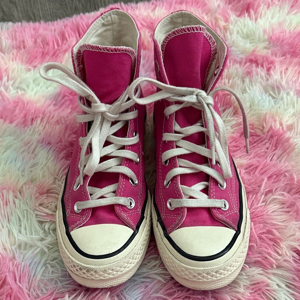 Chuck Taylor 70 Converse Pink Canvas High-Top Sneakers - Picture 3 of 8